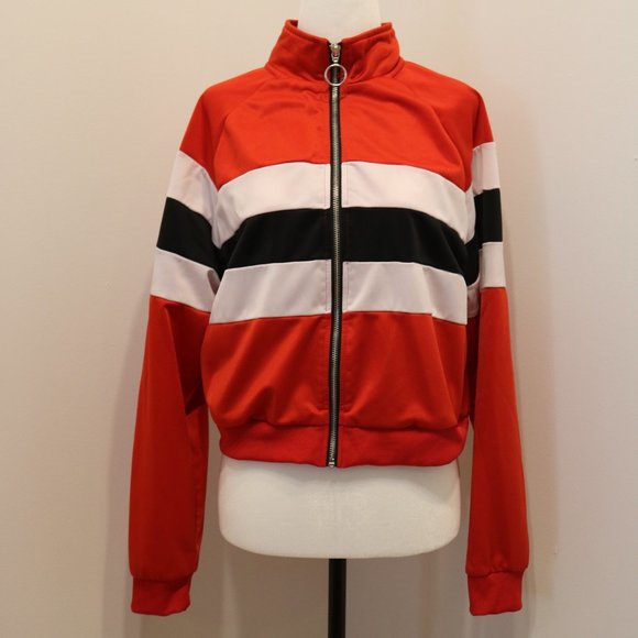 Cropped Colour Block Jacket - Picture 2 of 15